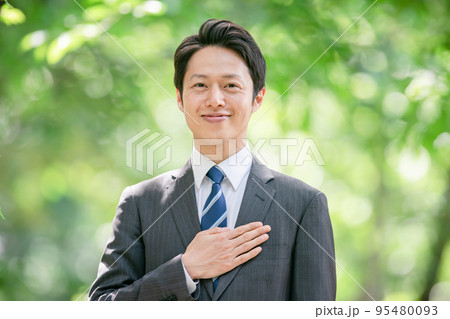 ビジネス　男性 95480093