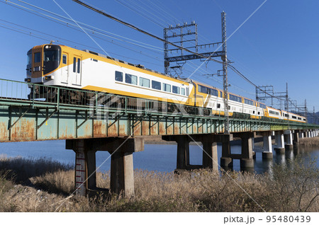 近鉄30000系ビスタカー&22000系(小俣~宮町) 95480439