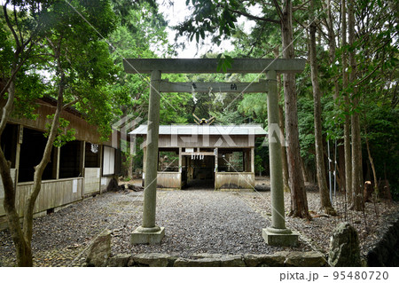 仙宮神社(拝殿)　【三重県度会郡南伊勢町】 95480720