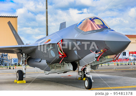 東京　福生市　横田基地フレンドシップフェスティバル　航空自衛隊　 F-35AライトニングII 95481378