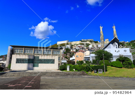 【長崎県】晴天の聖フィリッポ西坂教会と二十六聖人記念館 95482964