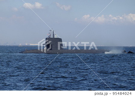 海上自衛隊　潜水艦 95484024