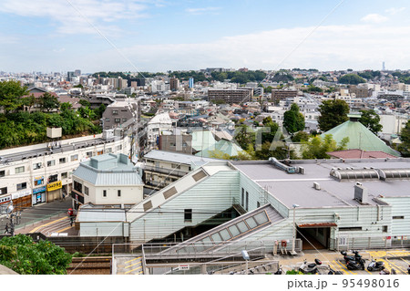 【神奈川県】弘明寺駅前の街並み 【神奈川県】弘明寺駅前の街並み 95498016
