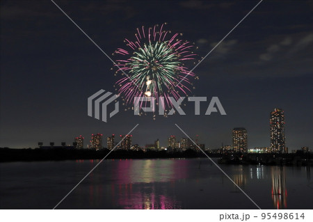 北区花火会：2022年 95498614