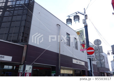 京王線千歳烏山駅北口 95503017