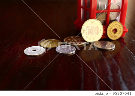 貯金箱 貯金箱 95507041
