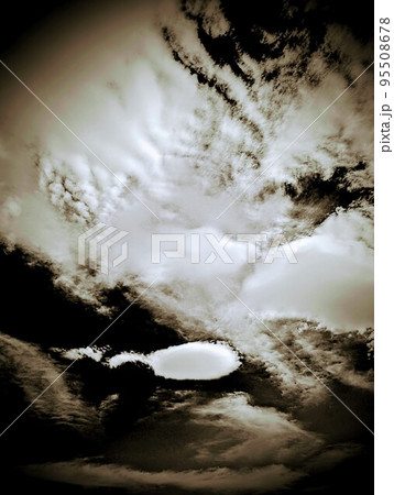 セピアな世界 95508678