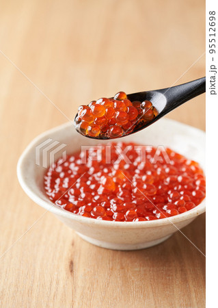いくら醤油漬け 95512698