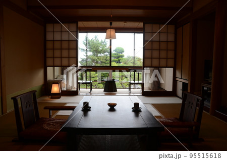 老舗旅館の客室のイメージ 老舗旅館の客室のイメージ 95515618