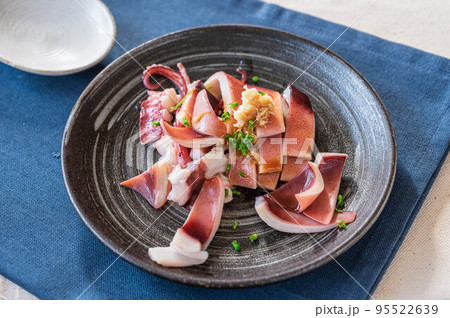 生食用煮いかの刺身 95522639