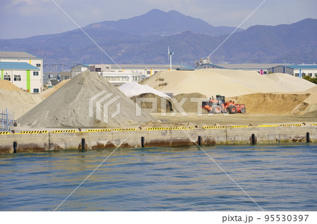 砂と砂利／土場 95530397