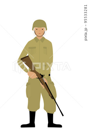 シニア女性兵士のポーズ、ライフル銃を持って見張りに立つ 95533281