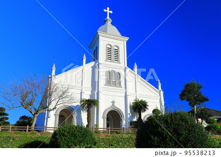 【熊本県】快晴の大江天主堂（天草） 95538213