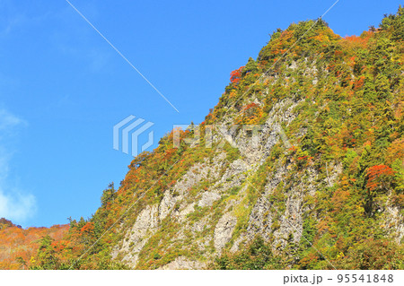 錦秋の秋山郷 布岩 錦秋の秋山郷 布岩 95541848