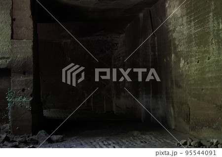 池子の石切場跡 池子の石切場跡 95544091