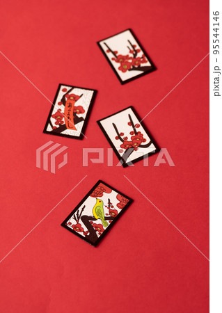 花札の花鳥風月・如月 花札の花鳥風月・如月 95544146