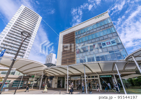 日本の東京都市景観 東中野駅(西口)などを望む 日本の東京都市景観 東中野駅(西口)などを望む 95544197