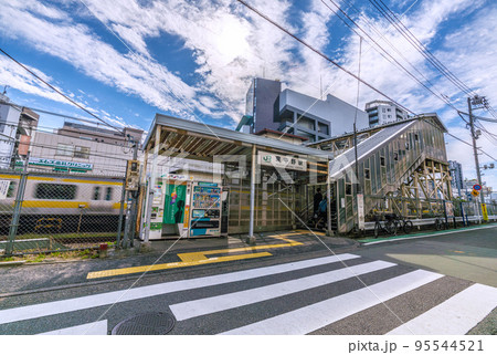 日本の東京都市景観　東中野駅などを望む 95544521