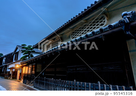 たけはら町並み保存地区　広島県 95545316