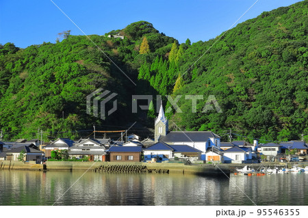 【熊本県】快晴の﨑津教会天主堂と﨑津集落(天草) 【熊本県】快晴の﨑津教会天主堂と﨑津集落(天草) 95546355