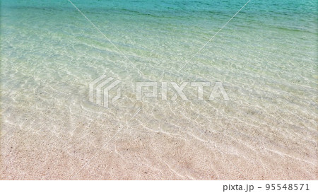 石垣島の透明な海 石垣島の透明な海 95548571
