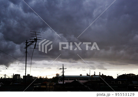 荒々しい雲 荒々しい雲 95553129