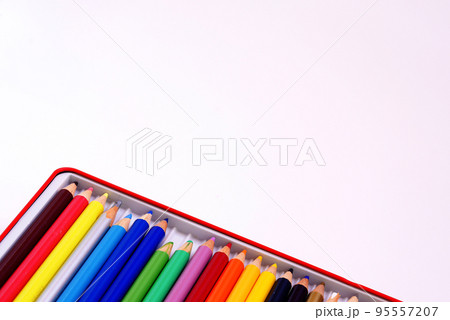 鉛筆画用具 色鉛筆余白撮影 鉛筆画用具 色鉛筆余白撮影 95557207