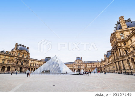 パリ ルーヴル美術館 パリ ルーヴル美術館 95557249