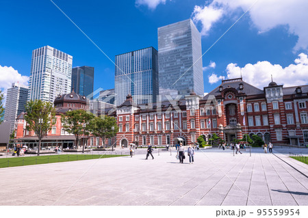 《東京都》東京駅・丸の内ビジネス街 95559954