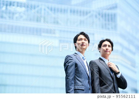 ビジネス　若い　 95562111