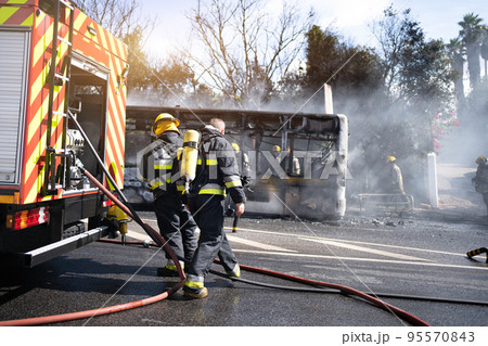 Rescue Team of Firefighters Arrive on the Car Crash Rescue Team of Firefighters Arrive on the Car Crash 95570843
