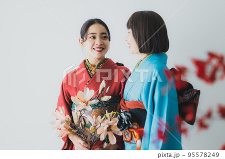 着物　色無地　振袖　双子　 95578249