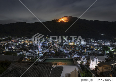 五山送り火 95578851
