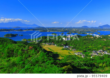 【熊本県】晴天の天草松島（天草パールライン） 95579409