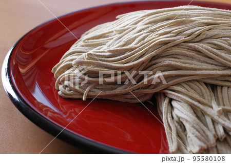 職人手打ちの生蕎麦 95580108