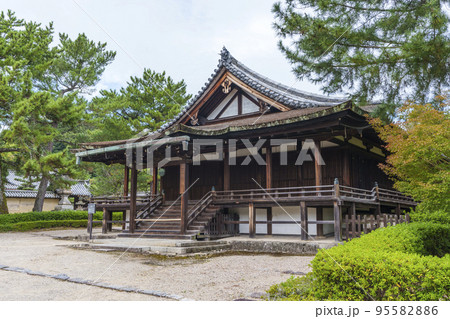 法隆寺　三経院・西室（奈良県生駒郡斑鳩町） 95582886
