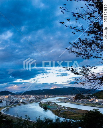 ＜宮城県＞旧北上川の眺め 95582959