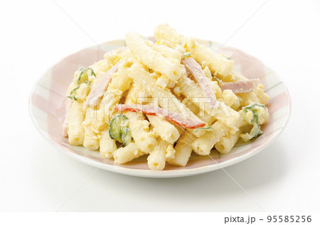 美味しそうなマカロニサラダ 美味しそうなマカロニサラダ 95585256