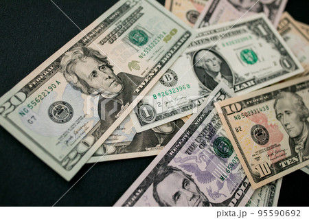 米ドル紙幣 95590692