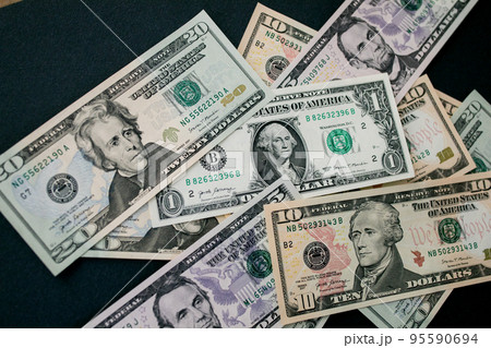 米ドル紙幣 95590694
