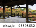 京都・東福寺　通天橋からの紅葉 95593632