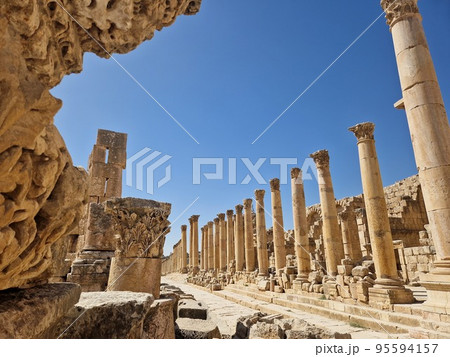 The Archeological Site of Jerash in Jordan 95594157