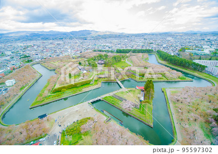 北海道 函館 五稜郭タワーからの五稜郭 北海道 函館 五稜郭タワーからの五稜郭 95597302