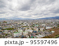 曇天の函館市街地　五稜郭タワーから 95597496