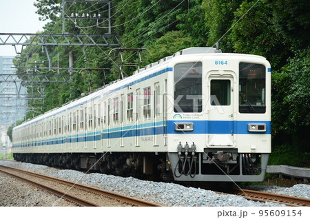 東武野田線の電車 95609154