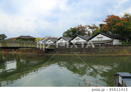 山居倉庫 【国指定史跡・山形県酒田市】 95611423
