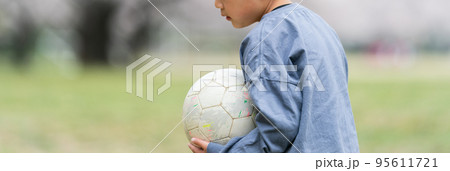 8 years old 8 years old 95611721