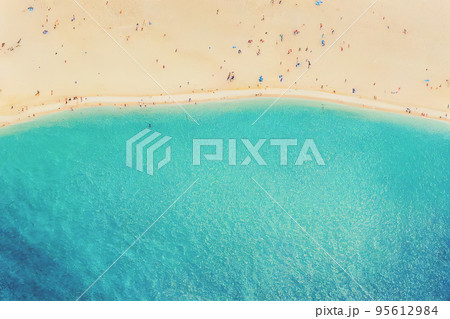 Relaxing aerial beach scene, summer vacation holiday template banner. Perfect aerial drone top view 95612984