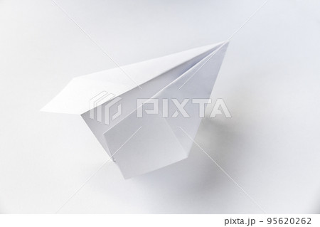 Paper plane origami isolated on a white background 95620262