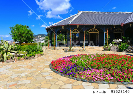 【長崎県】晴天の長崎のグラバー園(旧グラバー住宅) 【長崎県】晴天の長崎のグラバー園(旧グラバー住宅) 95623146